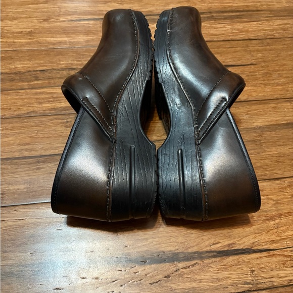 Sanita The Original Danish Clogs Women’s Shoes Brown Leather Size 42 - Picture 9 of 12